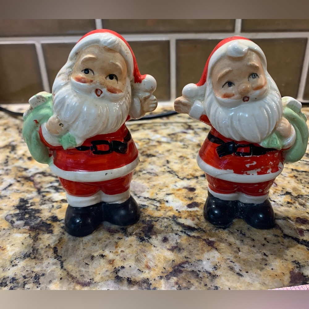 VTG Japan Santa clause salt and pepper shaker set 1950’s kitschy